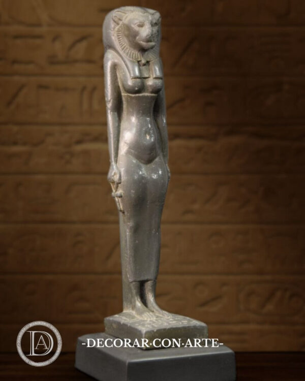 Figura de Sekhmet