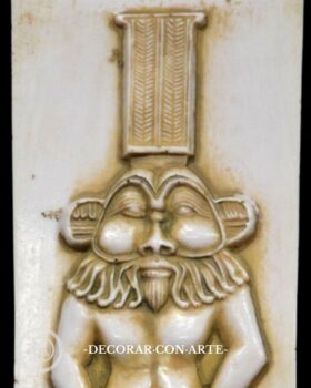 Bas-Relief von God Bes. 27 x 11 cm.