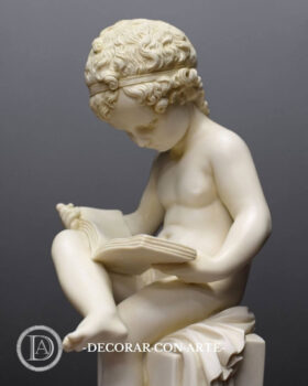 Niña leyendo de Canova