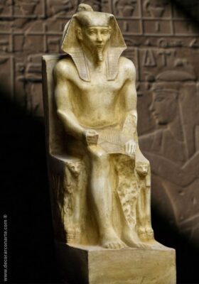 Statue des Pharaos Chephren. 17x29x50cm