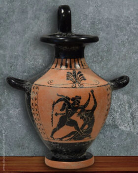 Hydria o Kalpis. Ceramiche greche. Altezza: 19cm