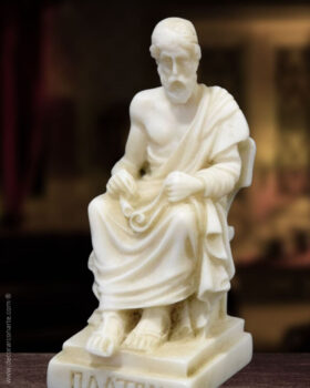 Figure de Platon. 12,4 cm.