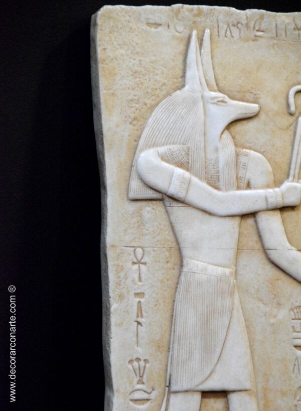 relieve Horus