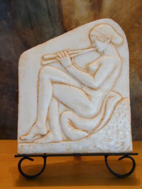 Relieve griego de Aulos. 21 x 18 cm.