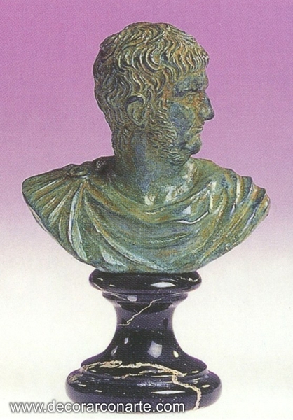 Bust in bronze of Nero. H: 16 cm