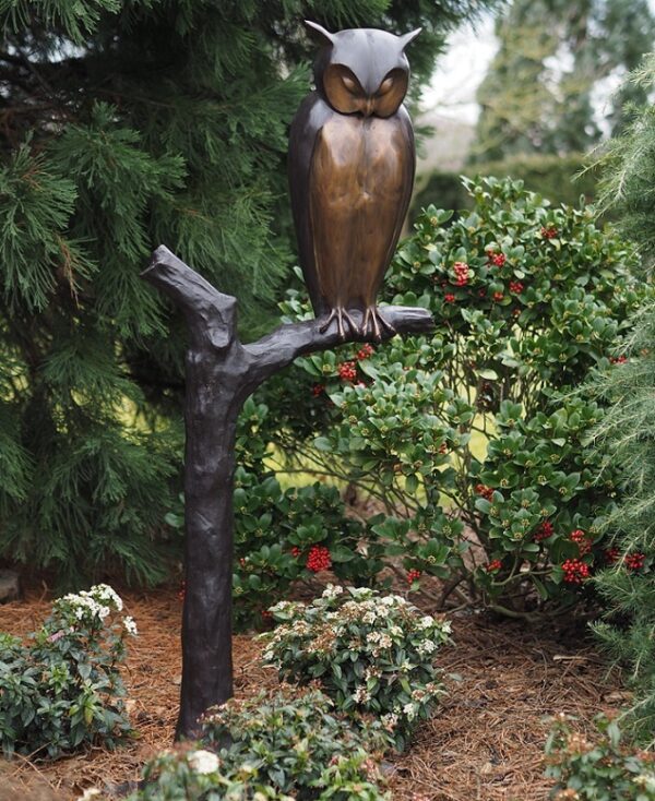 Bronze figure. Owl. 171x65x96 cm