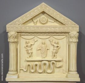 Lararium, retablo pompeyano. 30 x 28 cm.