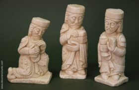 Figuras Reyes Magos (estilo romanico) (3 figuras). 22cm