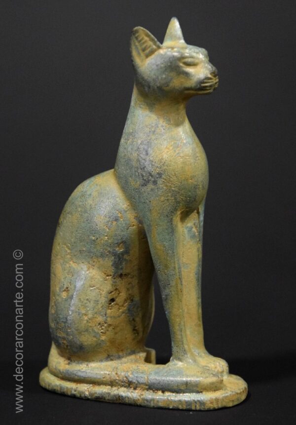 Gatto egiziano. Dea Bastet. 13 cm.