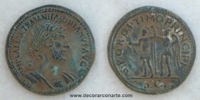 Moneda romana de Adriano. 13. Ø: 35mm