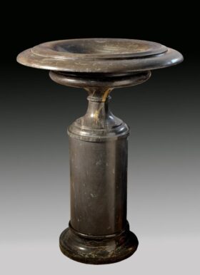 Marmol Copa con Pedestal. 80x80x106cm