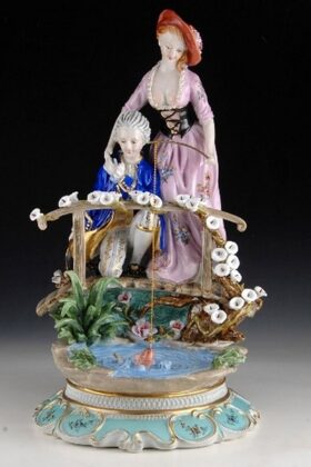 Porcelana de pareja de enamorados pescando ( Alt: 40 cm)