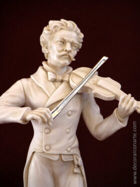 Figura de Johann Strauss II. 27cm