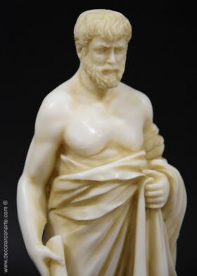 Figura de Aristoteles. 30cm