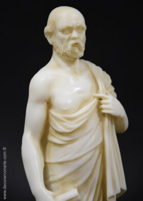 Figura de Sócrates. 30 cm.