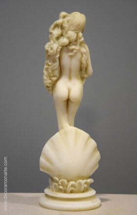 Nacimiento de Venus. 26 cm.