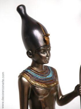 Tutankhamon con la corona del alto Egipto. 25 cm