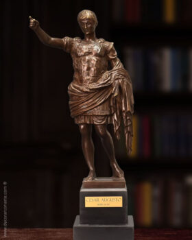 Caesar Augustus Prima Porta aus Bronze. 38 cm.