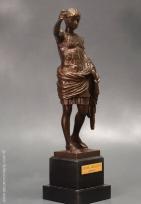 Caesar Augustus Prima Porta aus Bronze. 38 cm.