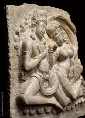 Relieve de pareja de Gandharvas