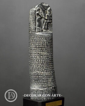 Código de Hammurabi. 28 cm.