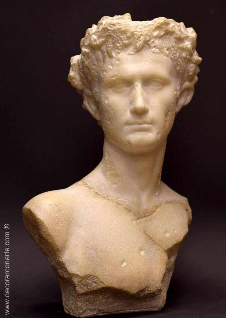 Bust of Caesar Augustus. 62 cm.