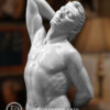 Escultura de cuerpo masculino